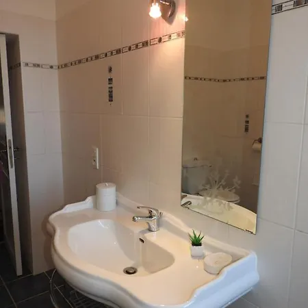 La Ferme De Belis B&B